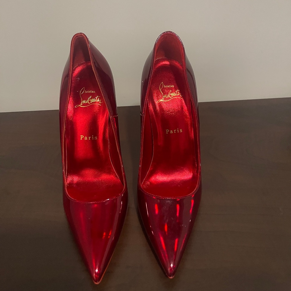 Red bottoms